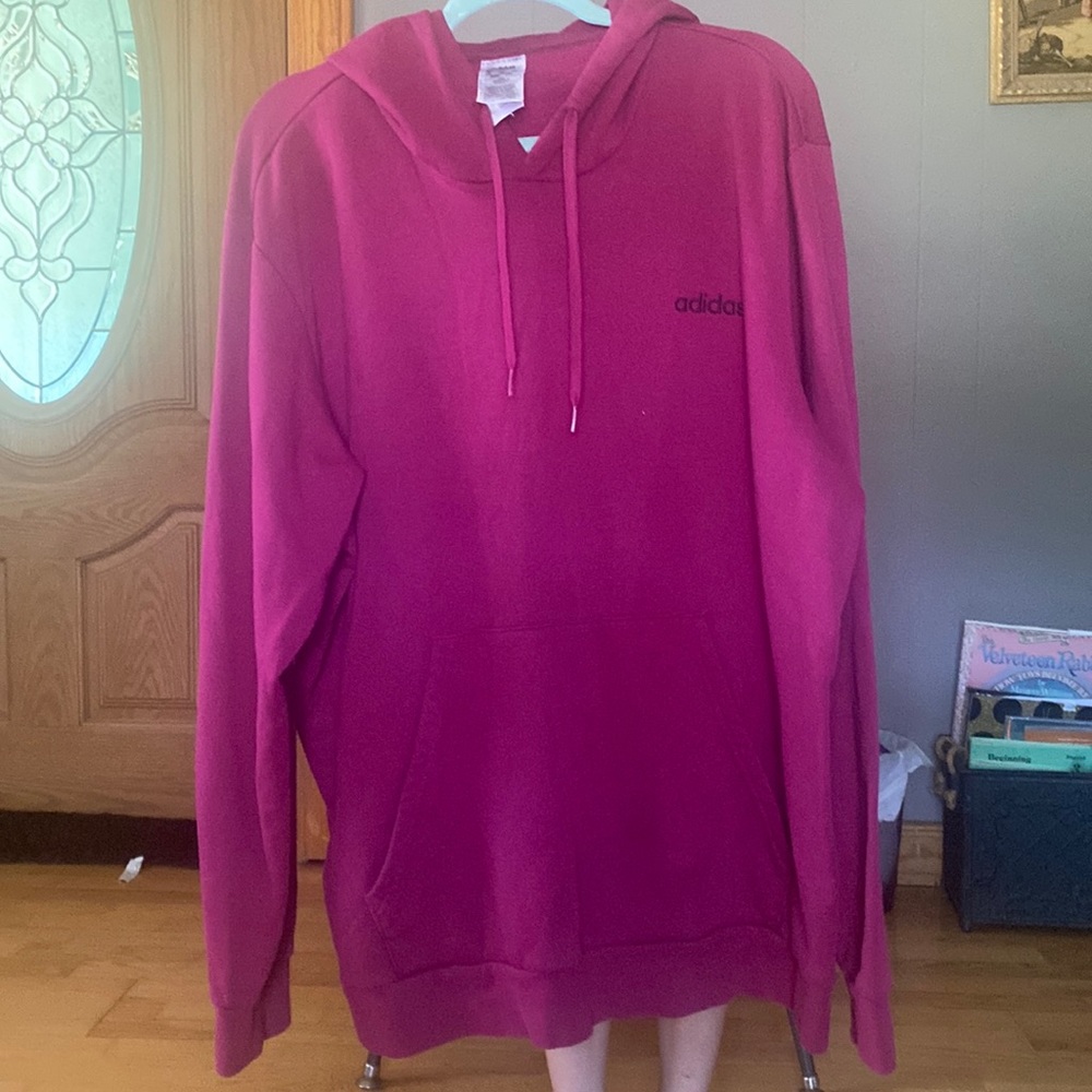 Adidas pullover  sweatshirt hoody 2xl. Excellent condition